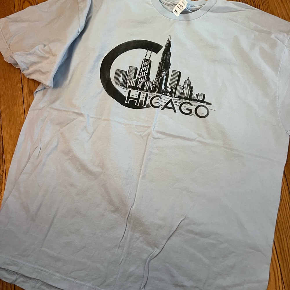 Light Blue Chicago Skyline T-Shirt